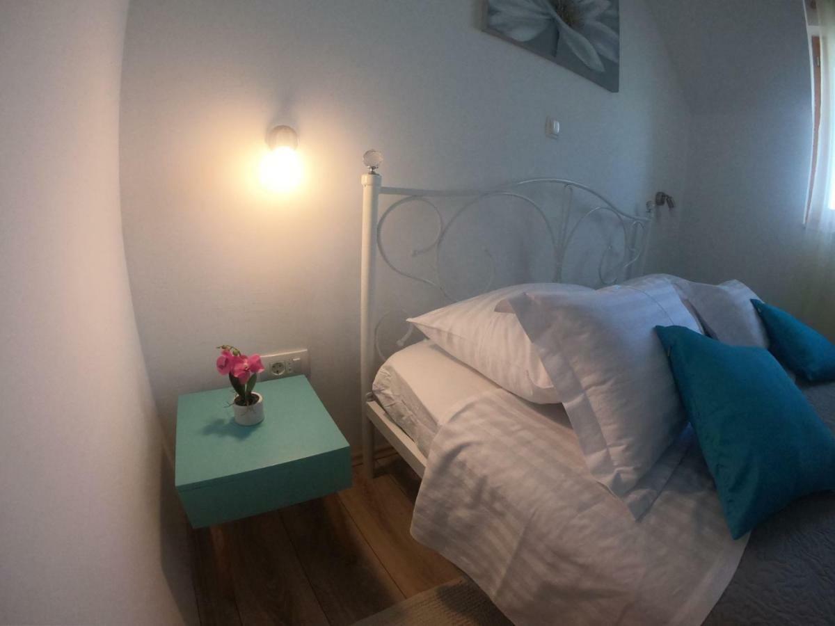 Apartment Vesna Primošten Extérieur photo