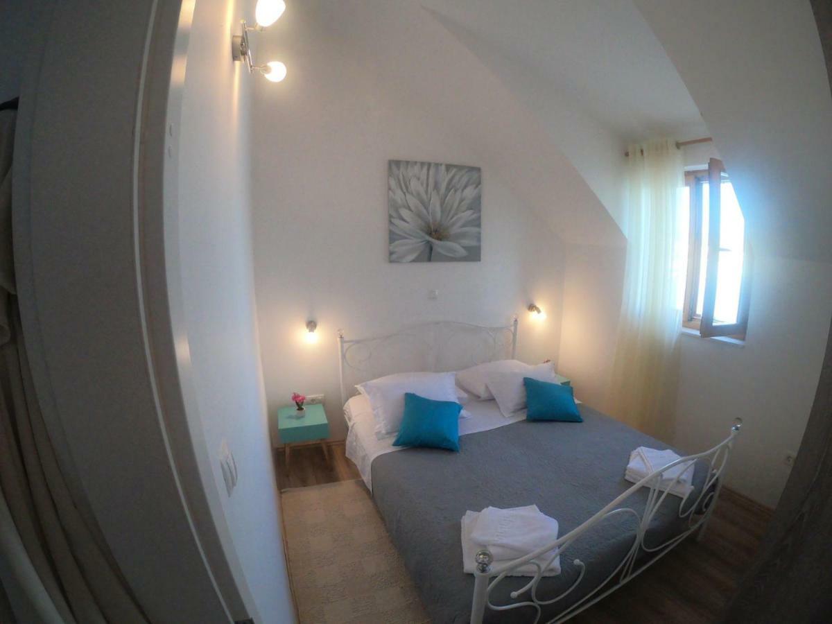 Apartment Vesna Primošten Extérieur photo